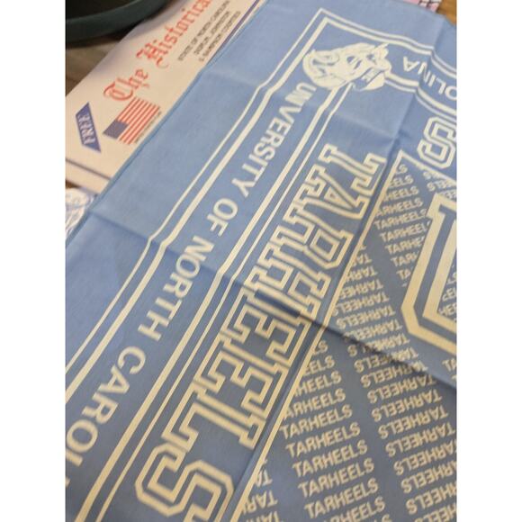 1950s UNC Tarheels Bandana Sealed And Never Opened Mint Condition - Picture 8 of 16
